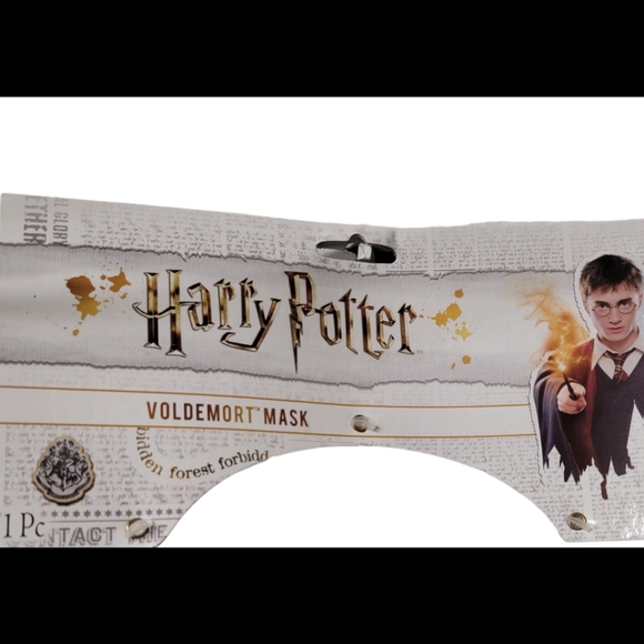 Harry Potter- Lord Voldemort Adult Mask - Picture 3 of 4